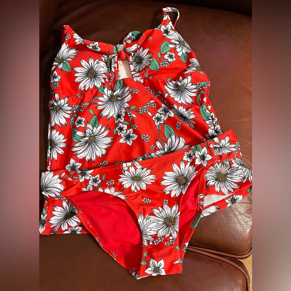 Jessica Simpson swimsuit size S